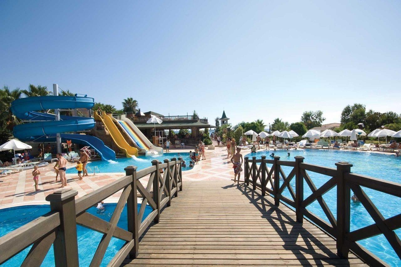 Holiday Garden Resort Okurcalar Exterior photo